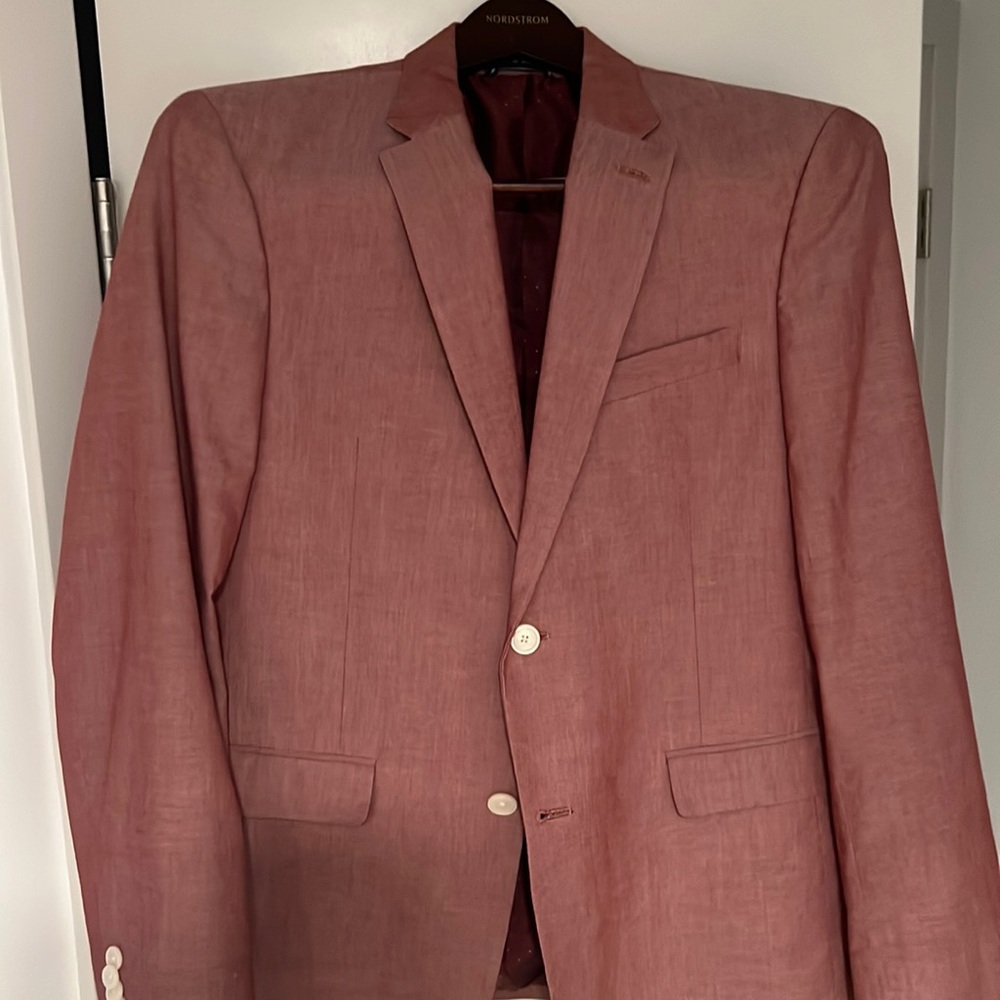 Tommy Hilfiger Men’s Blazer - Size 38R Burnt Red with ivory buttons